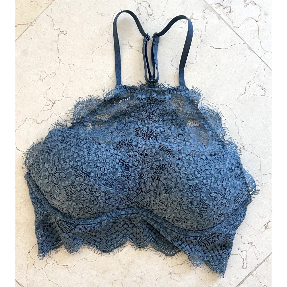 NWOT PINK Victoria's Secret Push Up Lace Bralette XS (AA-B)